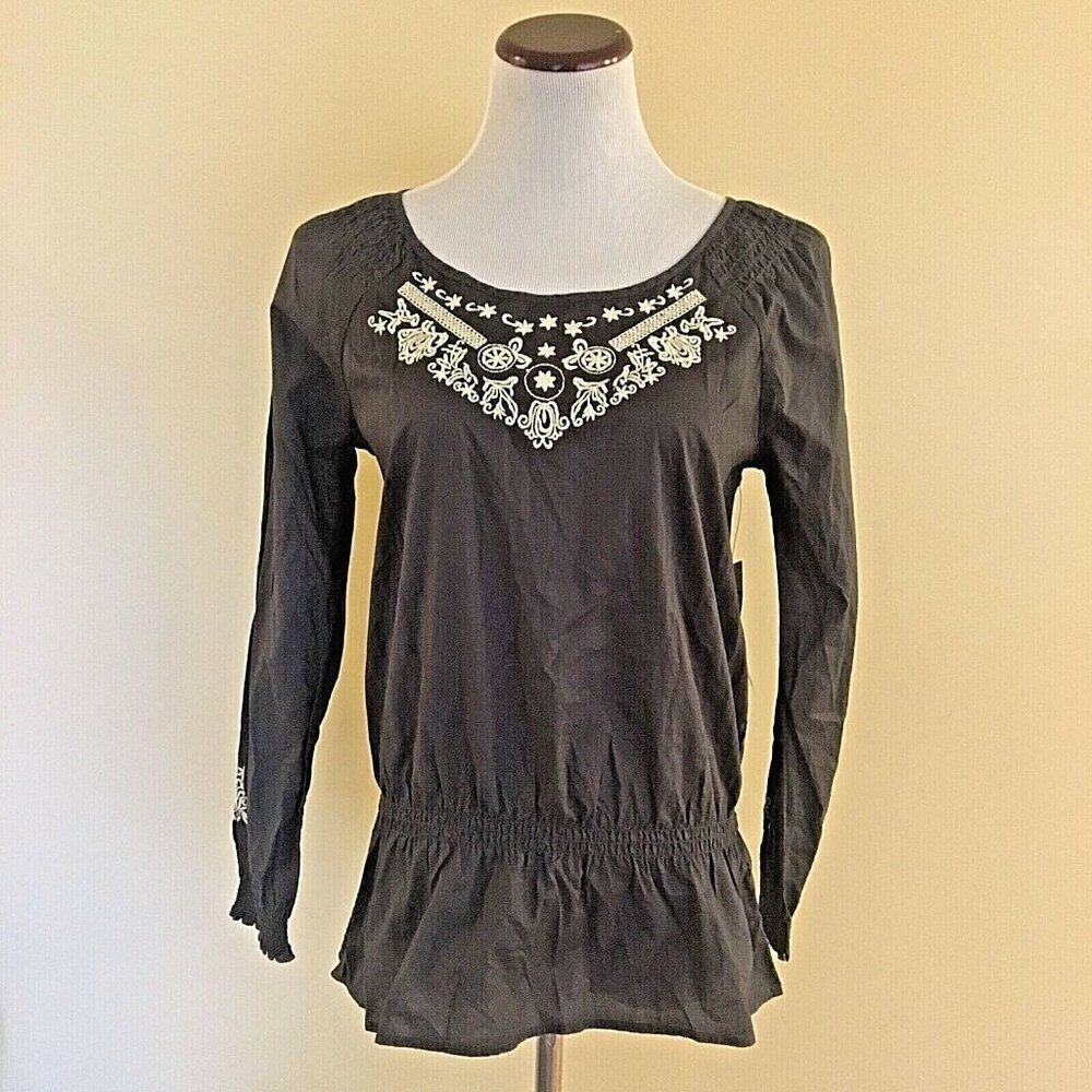 Nine West Gray Embroidered Blouse Bohemian Peasant Shirt Size Small NWT